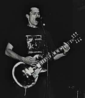 acoustic anarchy on stage with gibson Les paul costum